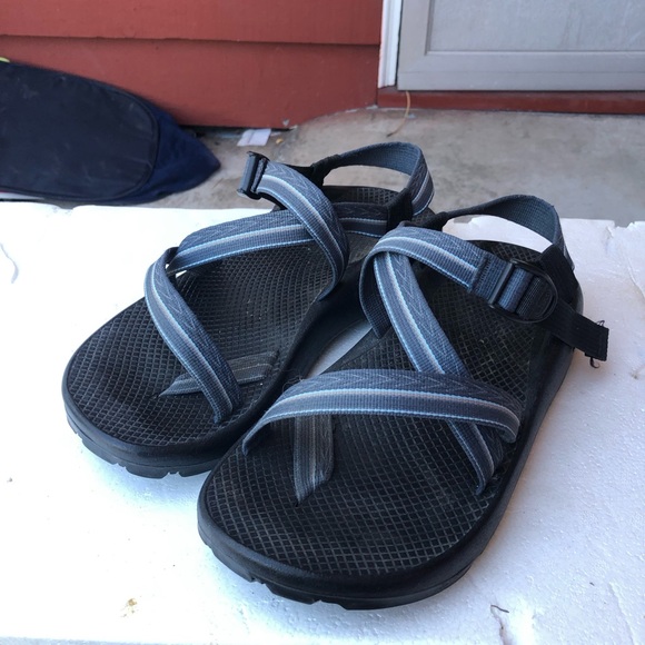 Chaco Z2 Classic Men’s Blue and Gray Striped Sandals Size M9 main image 5